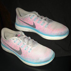 Nike Free RN Distance Athlectic sneakers